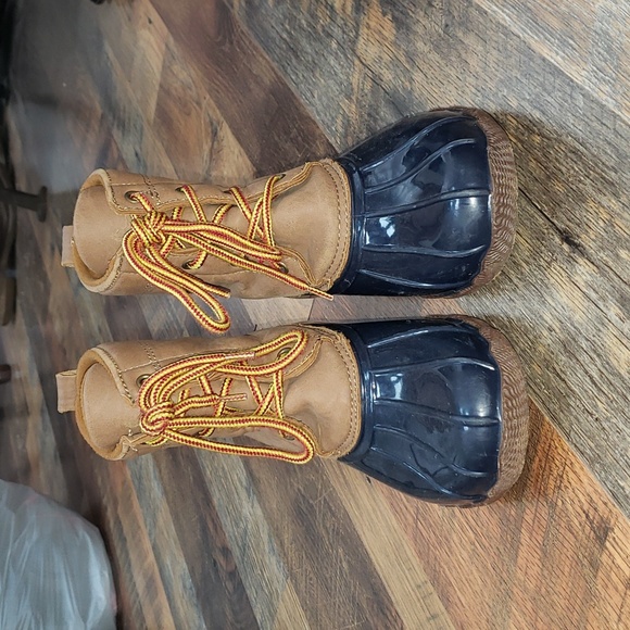 Field & Stream Thinsulate Brown and Blue Duck Boots, Size 5 - Picture 4 of 8